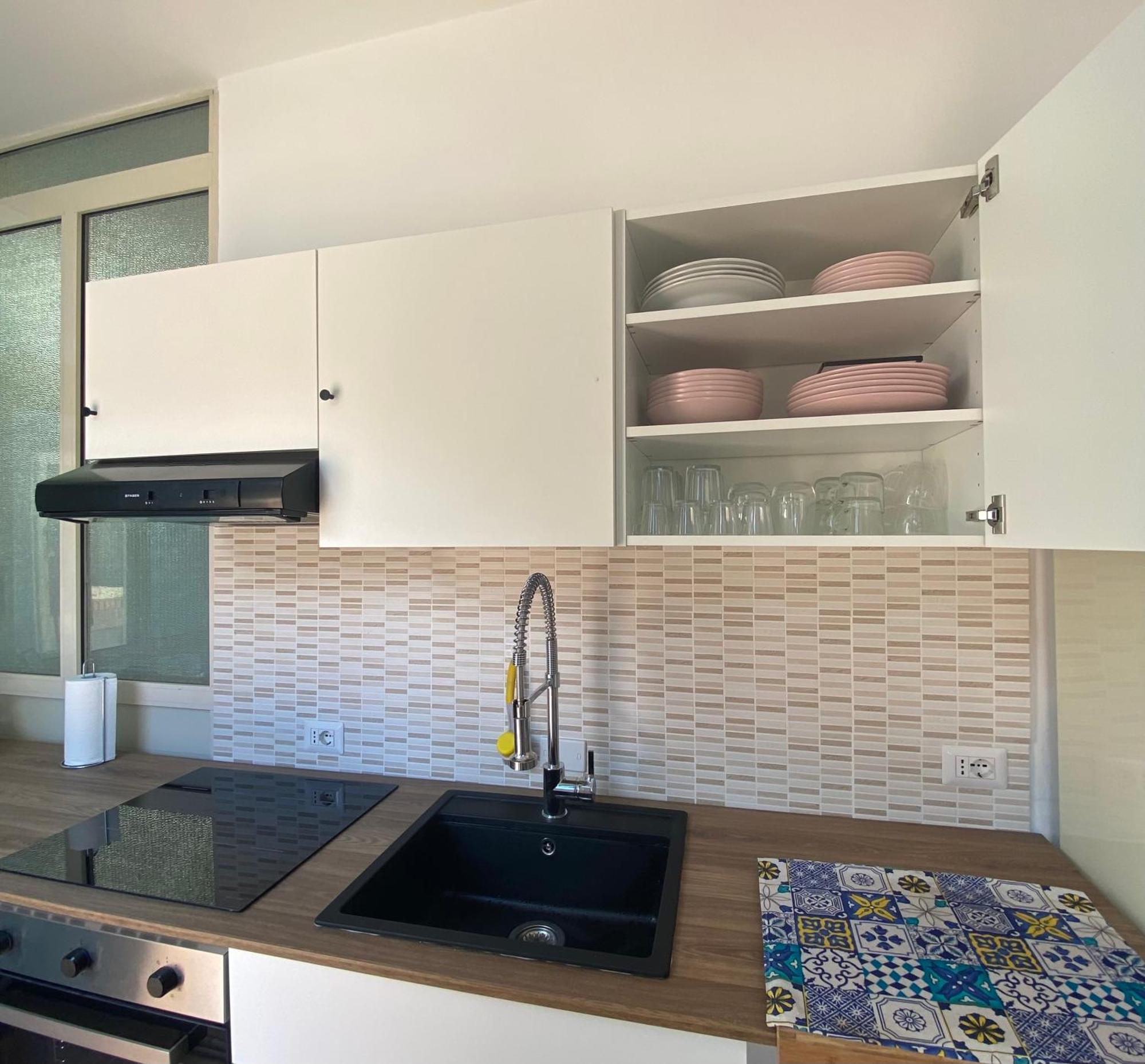 Апартаменты Sara Casa Acitrezza Ачи Костелло Экстерьер фото